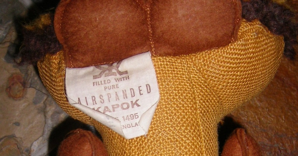 The original label on the lion