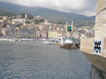 Space Invader by the Sea